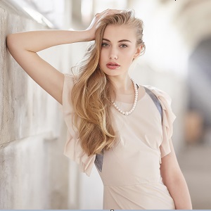 meet attractive women